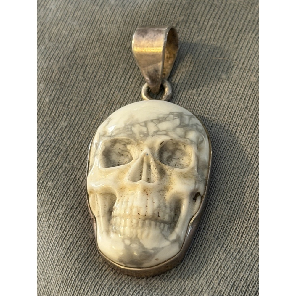 Vintage Carved howlite Sterling Silver Skull Pendant #617
